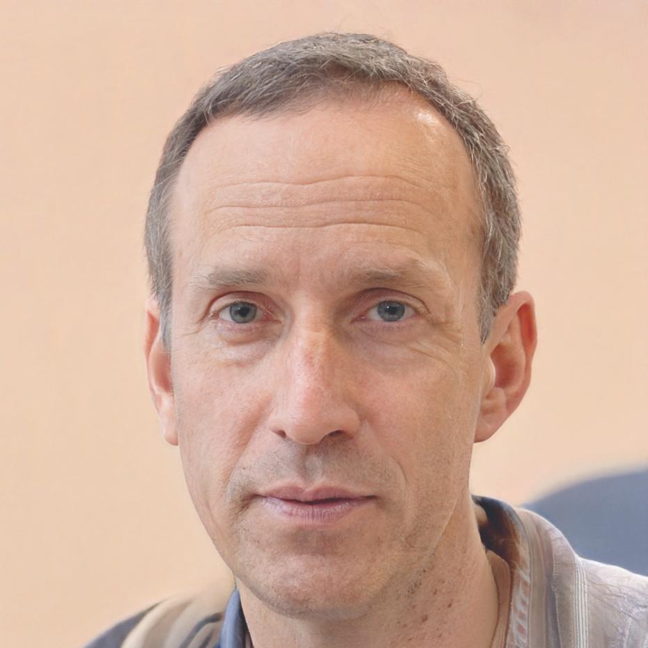 Portrait professionnel d'un chef d'entreprise témoignant de son expérience